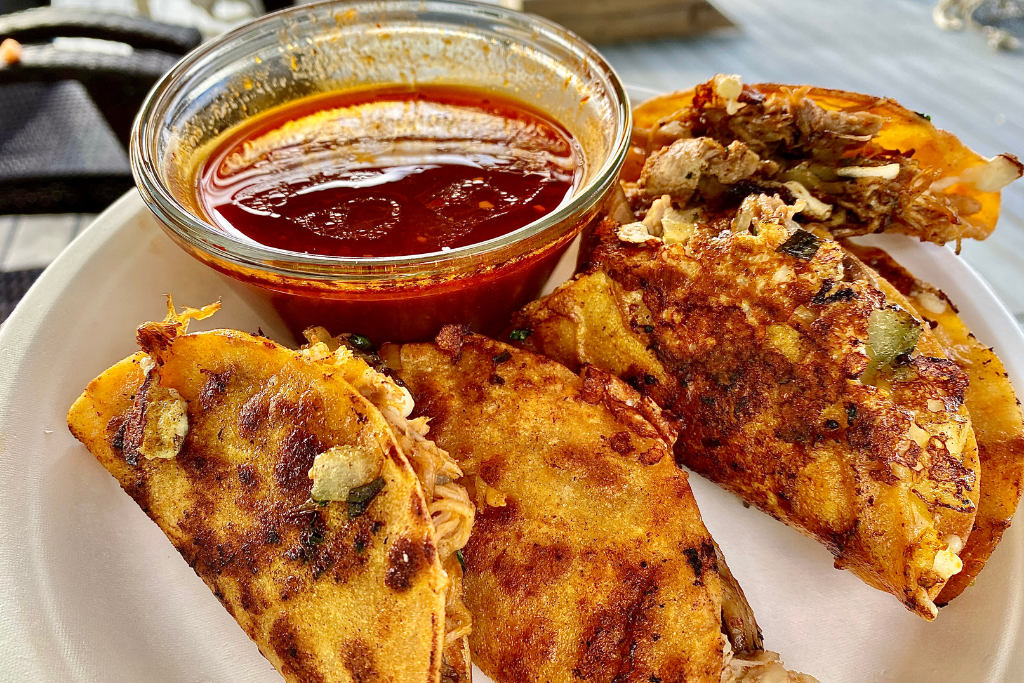 Uncle Pizzas' Buffalo Lime Cilantro Steak Tacos – Uncle Pizzas®